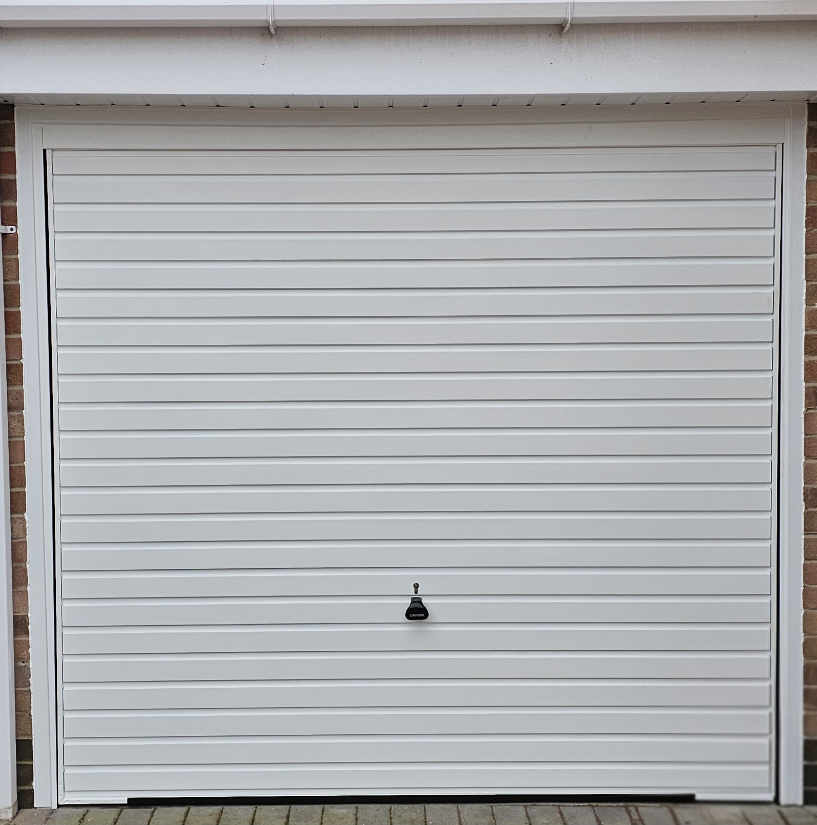 Garador Horizon White Colour